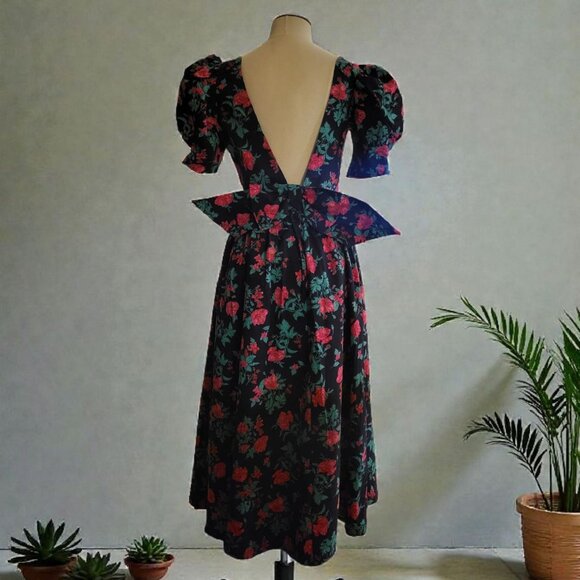 Laura Ashley dress size 14 - Picture 4 of 9